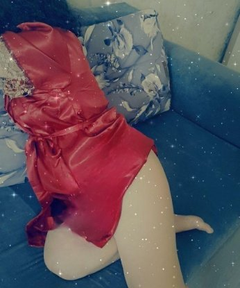 Я обеспечу тебе незабываемые моменты удовольствия и расслабления. 💋
У меня есть своя уютная квартира класса люкс в центре Москвы, где мы сможем насладиться друг другом с полной конфиденциальностью. У меня также есть возможность приехать к тебе, чтобы сделать нашу встречу еще более комфортной.
Мои услуги включают классический и эротический массаж, глубокий оральный секс, классический секс в позициях, анальный секс, ролевые игры и многое другое. Я открыта для экспериментов и готова исполнить самые сокровенные сексуальные фантазии.
У меня есть множество положительных отзывов от моих постоянных клиентов, которые говорят о моей нежности, страсти и профессионализме. Теперь твоя очередь испытать это на себе!
Прикрепляю несколько фото, чтобы ты мог увидеть, насколько прекрасна я. Если ты живешь в Москве или находишься здесь в командировке, обязательно свяжись со мной и я стану твоей незабываемой развлекательной компаньонкой. Ищу встречи без обязательств и дружбу. Жду тебя, мой красавчик! 😘 Елизавета